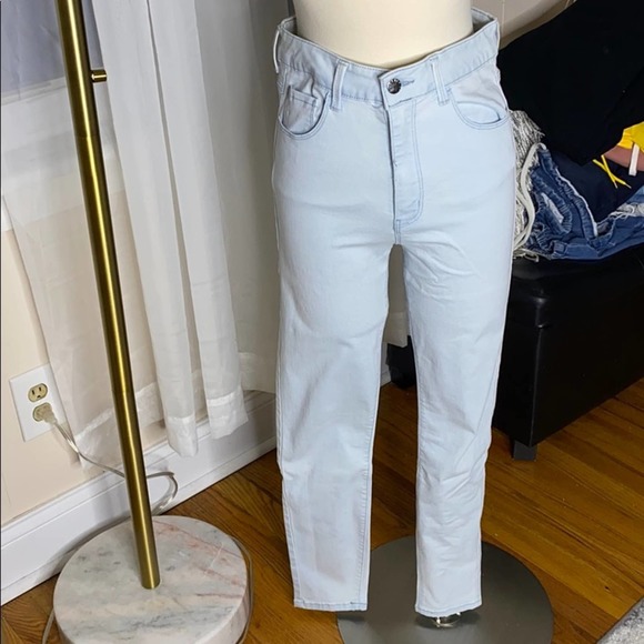 light wash stretchy high waisted jeans, size 27 - Picture 1 of 3